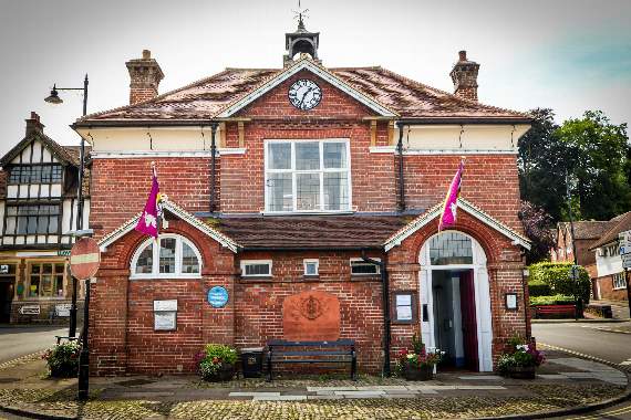<p>Haslemere Town Hall</p>