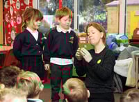 Clare Oliphant visited the school with a variety of old toys and games (FD06-80-19)