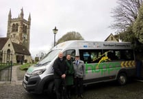 Jump on hoppa’s door-to-door ‘Shoppa’ bus for free this Christmas