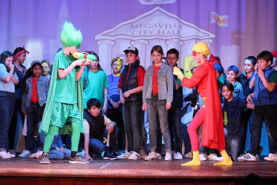 Superstan versus the Candy King farnhamherald