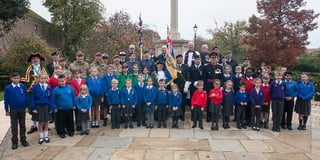Farnham schools pay tribute to the heroes of war