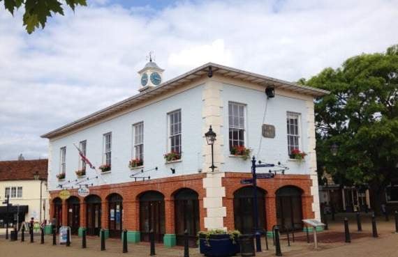 <p>Alton Town Hall where the town council meets</p>