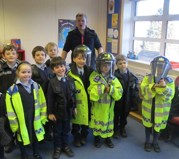 PCSO Daniel Burrell and junior recruits