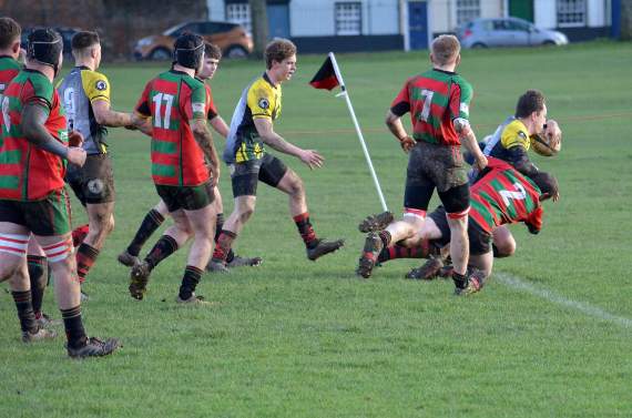 Alton’s Cameron Wicks dives over for a score during Saturday’s win. PICTURE: DAVID CALLOW