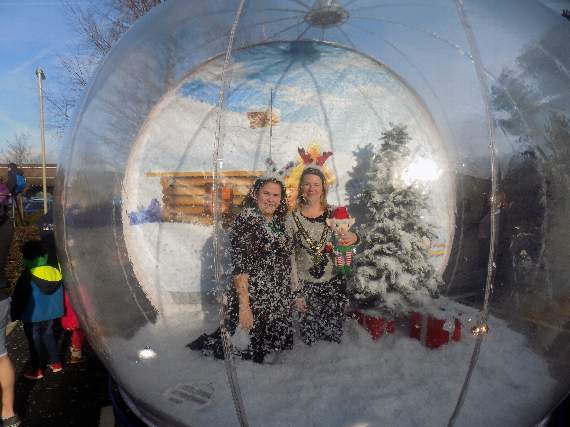 Town mayor Cllr Catherine Clark (right) at Bordon’s Christmas event with mayoral escort Cllr Katie Anscomb