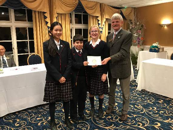 Rotary organiser Peter Matthews with winning team