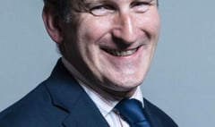 MP Damian Hinds: Give the NHS a top present – get a jab!