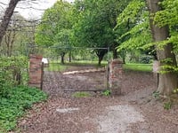 Stop village’s vandals