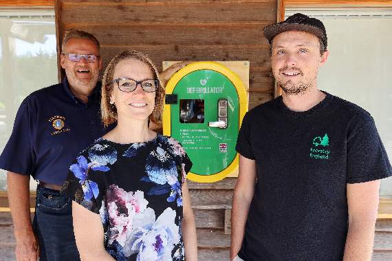 ADF trustees Keith Harris (left) and Joanna Michaelides with Alice Holt’s Jonathan McGloin