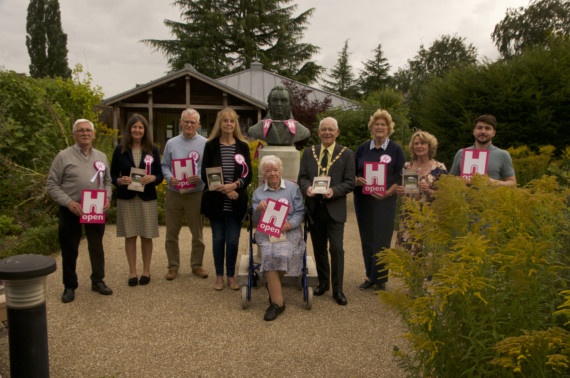 Time to celebrate town's heritage again - al fresco