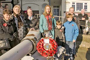 •June Williams, Carol and Trevor Dutson, Sharon, Kevin, Bradley and Kyron Puttwain placed a wreath in memory of their relative William Williams VC.