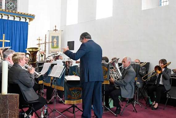 Pillowell Silver Band under conductor Ian Whitburn.