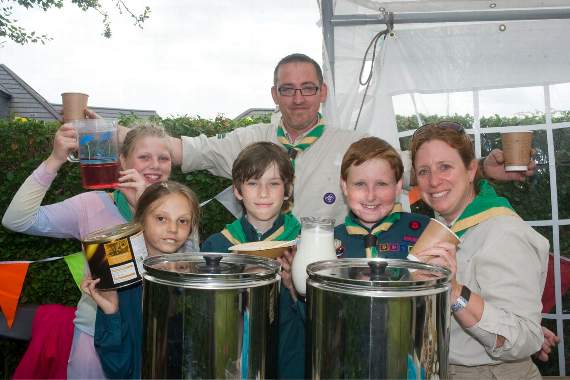 ylburton and Lydney Scouts had a busy afternoon. Leaders Adam Tompkins and Lynette Haslam with Scouts Josie Warner, Willow Gow, Ewan Shakeshift and Glyn Haslam.
