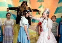 Pupils put on ‘Oz-some’ show