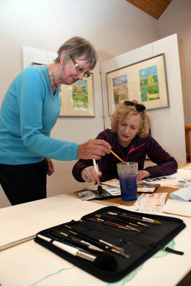 The Isle of Man Arts Festival, 2017

Di beckerson teaching Tara Westcott a few techniques

House of Mannanan, Peel