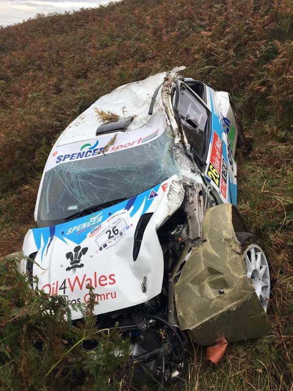Douglas Coastguard's pictures of the rally car's recovery