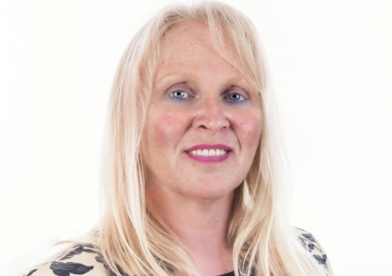 Julie Edge