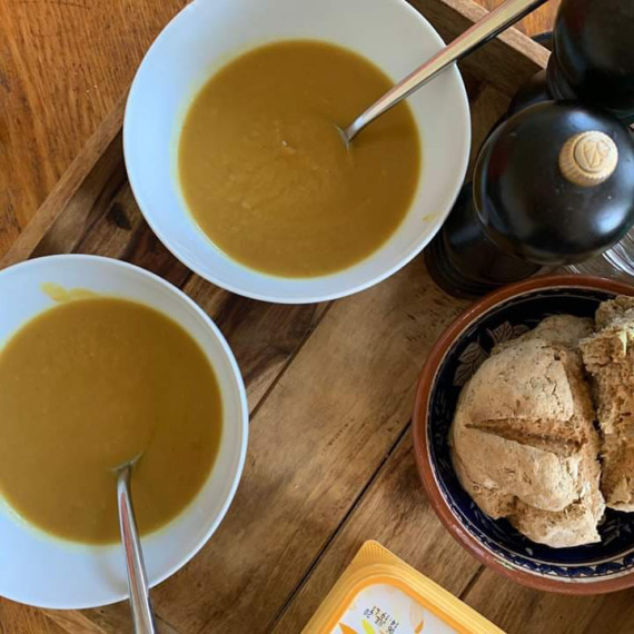 Leela's Kitchen: Parsnip soup