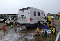 RNLI raises £1,000