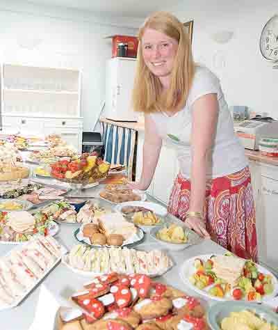 BIG LUNCH: Chloe Mathers, one of the organisers of the event at the Alice Cross Centre. Alan Craig picture