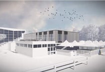 Council approves new owners' and trainers' lounge at Newton Abbot Racecourse