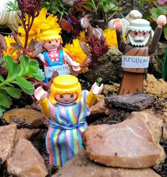 Each week of lockdown a mystery gardener left a decorative garden on the steps of St Mary’s Church in Wolborough.