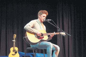 Ed Harper with his mellow tones