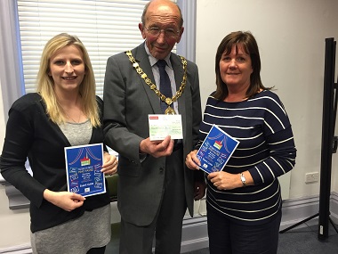 Charlotte and Helen with the Mayor of Ross, Colin Gray, handing over the grant cheque from Ross Town Council.