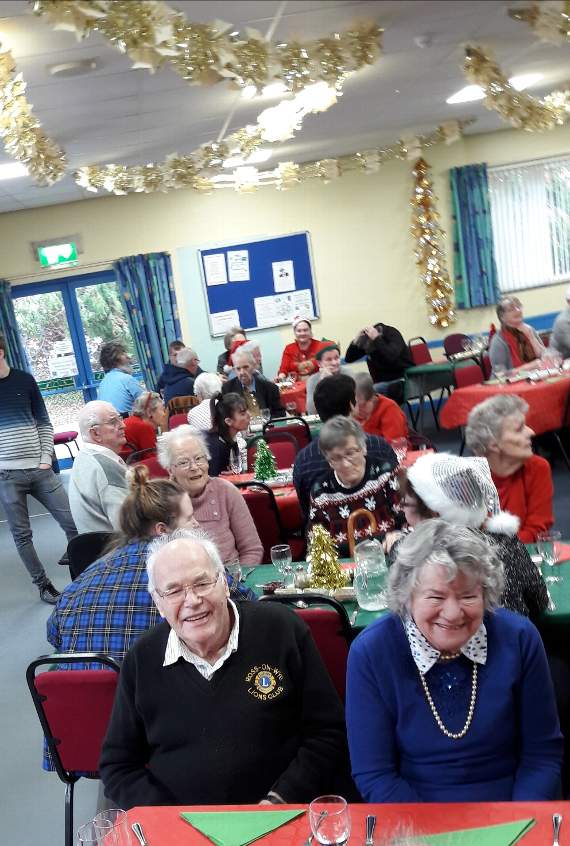 Guests enjoying the lunch.