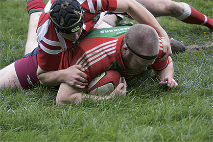 Dartmouth’s talisman John Dingle scoring a try