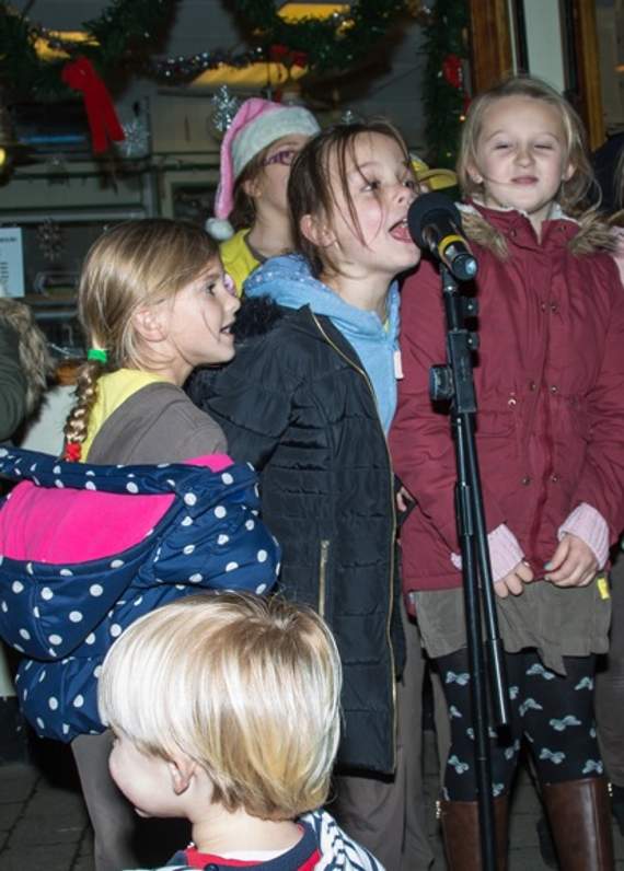 The Brownies entertain the crowds