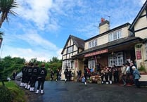 Horse and Groom raises more than £1,780 for the Brain Tumour Charity and Erme Valley RDA