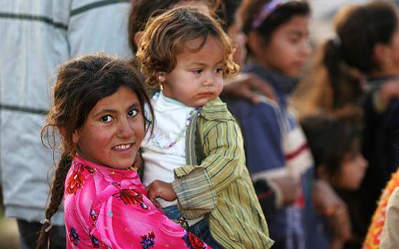 Iraqi refugee children. Wikipedia commons: James Gordon