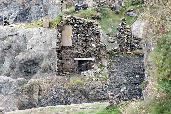 What remains of the old village of Hallsands (Chris Derrick)