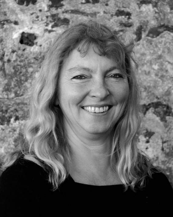 Author and artist Isabel Coulton