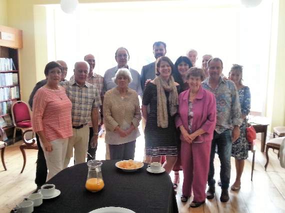 Murch relatives attend a family reunion at Cliff House, Salcombe