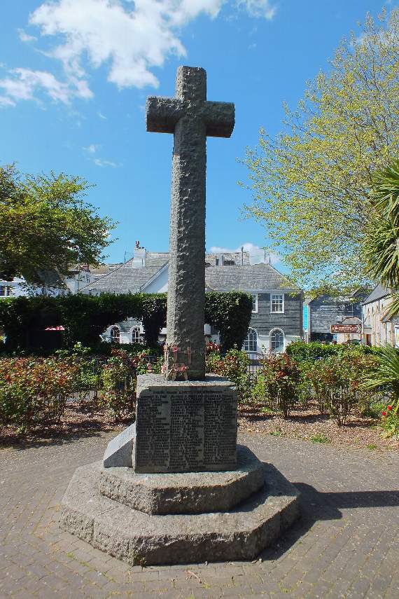 Dartmouth cenotaph showing cross; RW