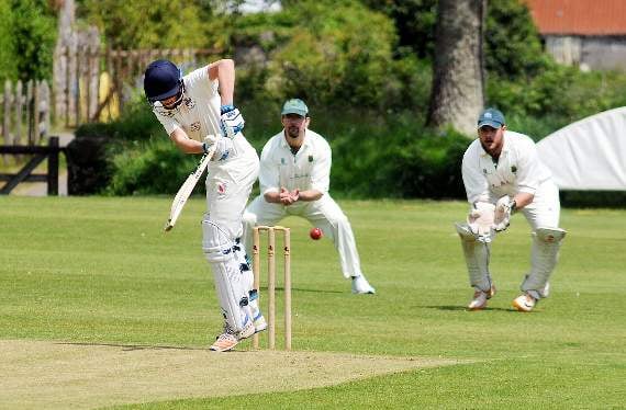 Fellow opener Freddie Ford tucks one off his hips