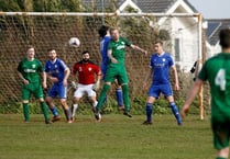 Salcombe outplay Watcombe to make Dartmouth Cup semis