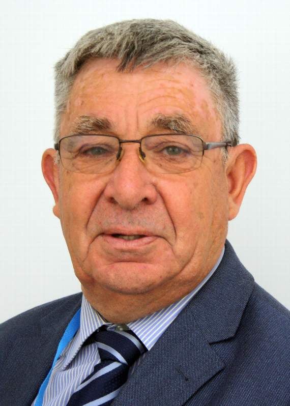 New council chairman Cllr Richard Foss