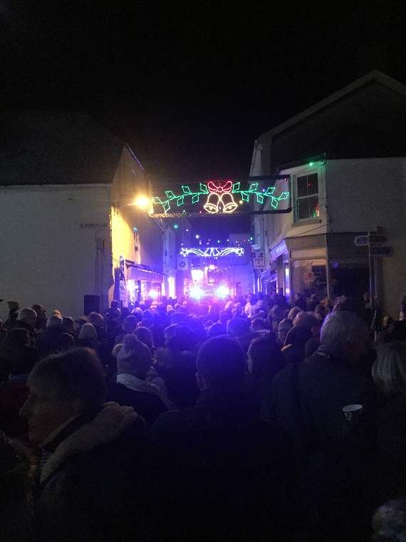 Salcombe Christmasfest promises an evening of festive fun tonight!