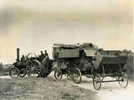 Steam Tractor 1943