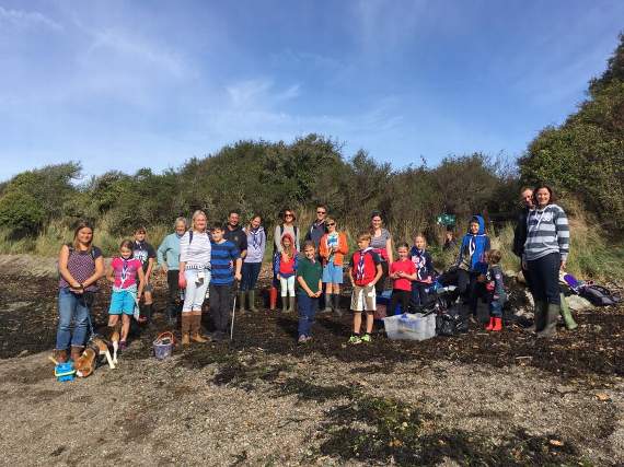 Fancy giving back to the planet before indulging in Christmas festivities?