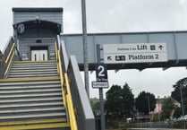 Totnes train station: Disability campaigners call on Network Rail to fix broken lifts