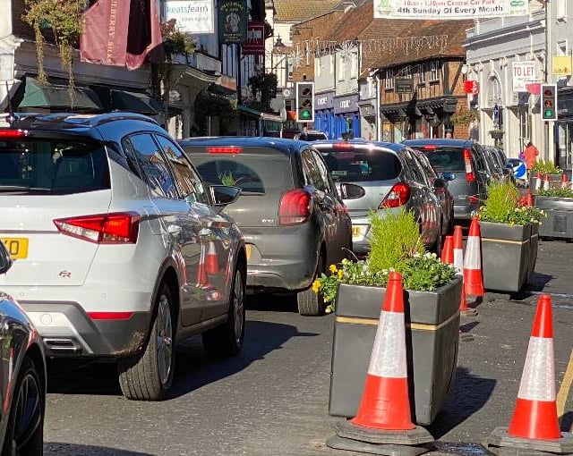 Farnham gridlock: Downing Street planters ‘are not the problem’