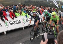 Crowds turn out from Whiddon Down to Haytor for cyclists' Tour of Britain