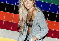 X Factor winner Louisa Johnson to join Olly Murs at Powderham Castle