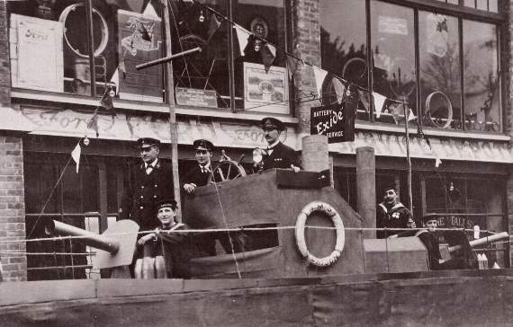 The gun boat float.