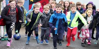 Horrabridge Primary pupils lap it up for autism awareness