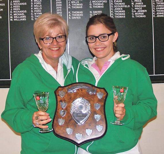 Andrea and Katie Thomas - Ladies pairs.